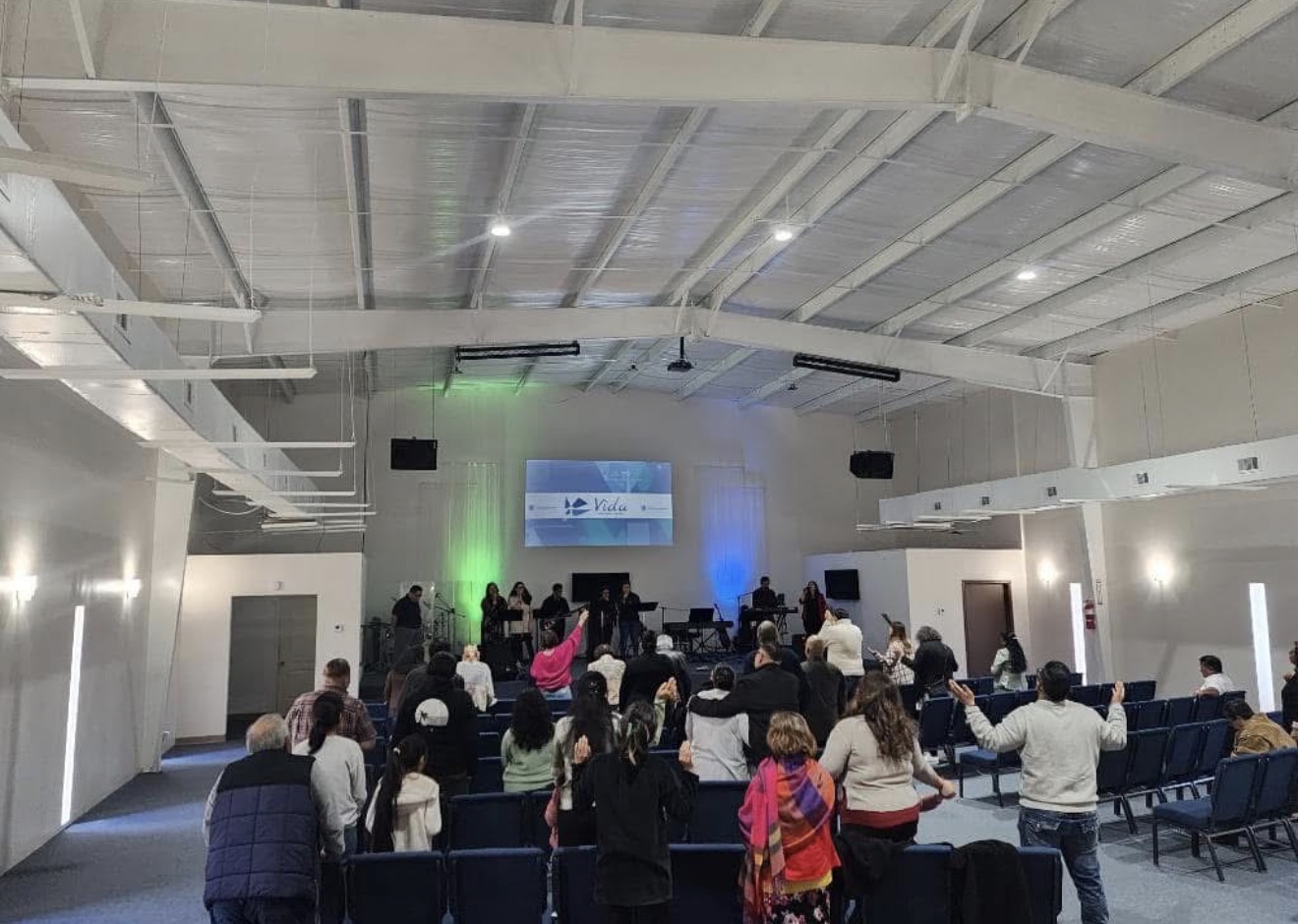 servicio-dominical-predica-congregacion-vida-covenant-church-houston